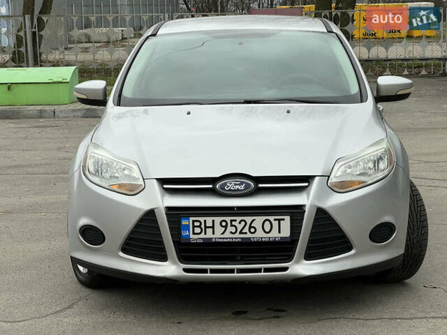 Сірий Форд Фокус, об'ємом двигуна 2 л та пробігом 234 тис. км за 6600 $, фото 3 на Automoto.ua