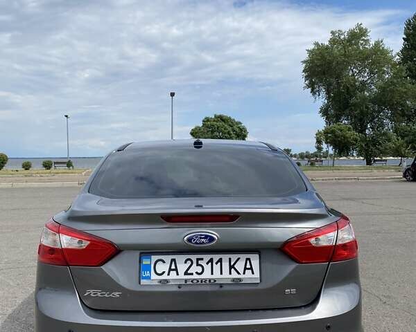 Серый Форд Фокус, объемом двигателя 2 л и пробегом 143 тыс. км за 7500 $, фото 5 на Automoto.ua