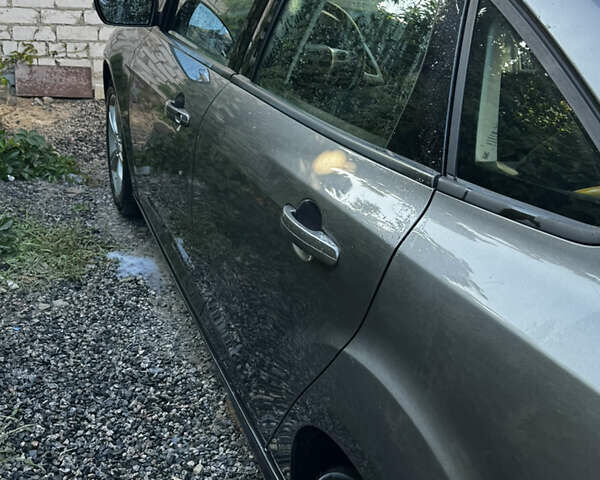 Серый Форд Фокус, объемом двигателя 2 л и пробегом 190 тыс. км за 8200 $, фото 4 на Automoto.ua