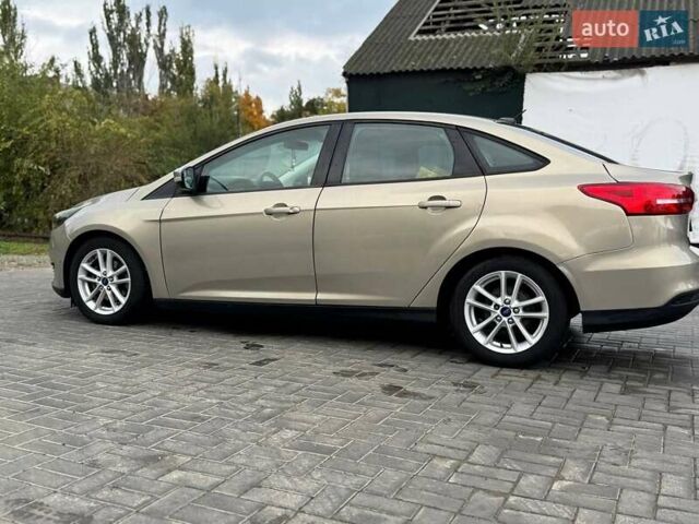 Сірий Форд Фокус, об'ємом двигуна 2 л та пробігом 169 тис. км за 6400 $, фото 6 на Automoto.ua