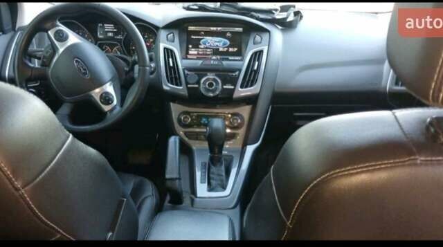 Серый Форд Фокус, объемом двигателя 2 л и пробегом 238 тыс. км за 7100 $, фото 9 на Automoto.ua