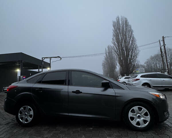 Серый Форд Фокус, объемом двигателя 2 л и пробегом 111 тыс. км за 7350 $, фото 9 на Automoto.ua