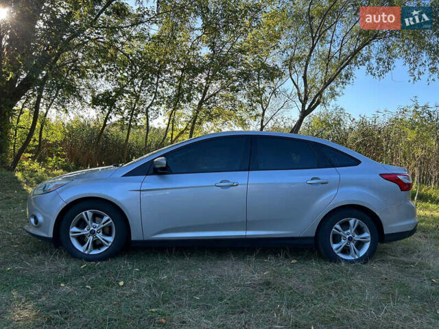 Сірий Форд Фокус, об'ємом двигуна 2 л та пробігом 191 тис. км за 7800 $, фото 3 на Automoto.ua