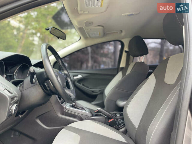 Серый Форд Фокус, объемом двигателя 2 л и пробегом 127 тыс. км за 8799 $, фото 20 на Automoto.ua