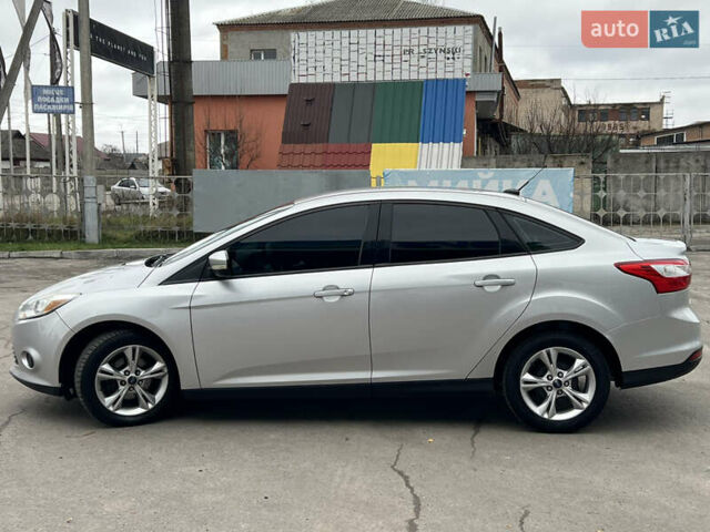 Сірий Форд Фокус, об'ємом двигуна 2 л та пробігом 234 тис. км за 6600 $, фото 12 на Automoto.ua