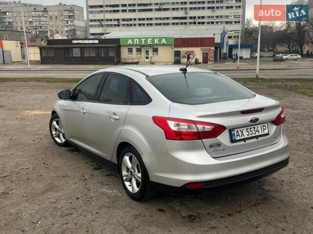 Серый Форд Фокус, объемом двигателя 2 л и пробегом 164 тыс. км за 8200 $, фото 4 на Automoto.ua