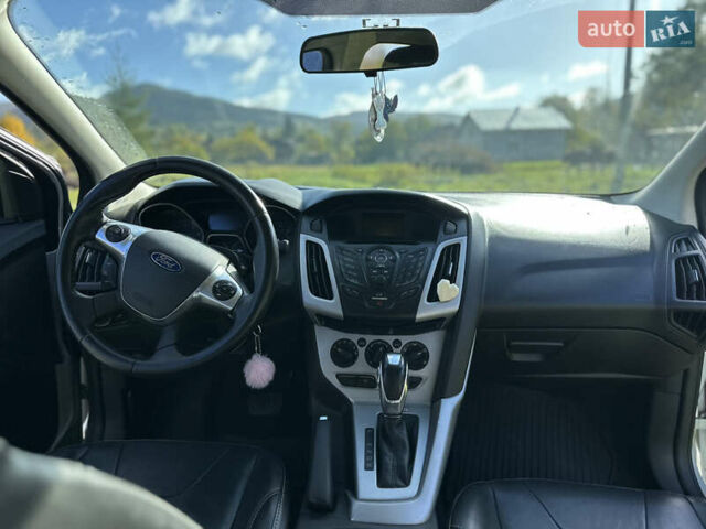 Серый Форд Фокус, объемом двигателя 2 л и пробегом 260 тыс. км за 7000 $, фото 10 на Automoto.ua