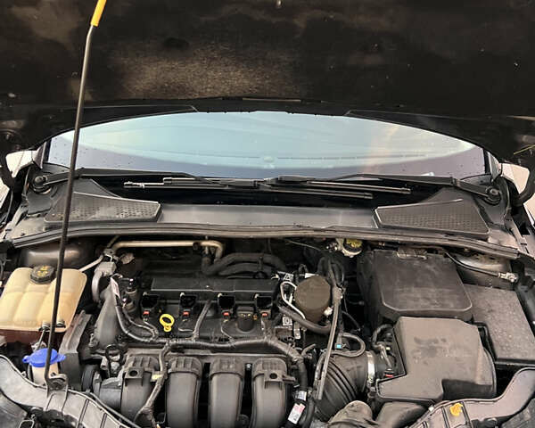 Сірий Форд Фокус, об'ємом двигуна 2 л та пробігом 182 тис. км за 7300 $, фото 14 на Automoto.ua