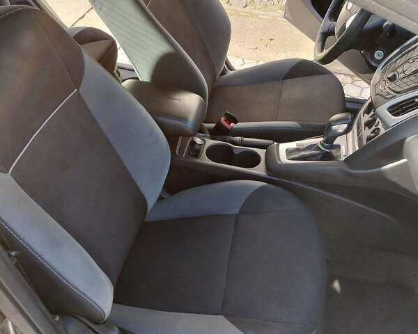 Сірий Форд Фокус, об'ємом двигуна 2 л та пробігом 200 тис. км за 7000 $, фото 7 на Automoto.ua