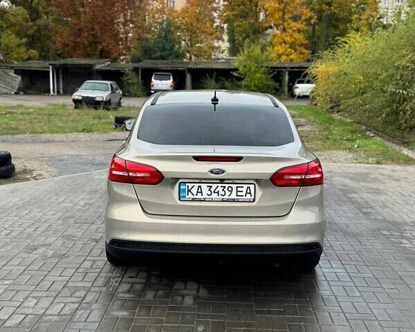 Сірий Форд Фокус, об'ємом двигуна 2 л та пробігом 169 тис. км за 6400 $, фото 5 на Automoto.ua