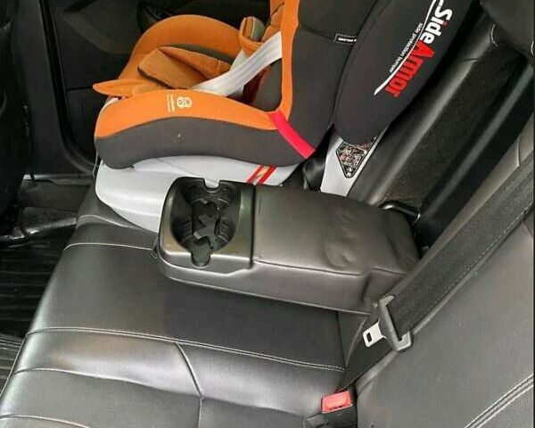 Серый Форд Фокус, объемом двигателя 2 л и пробегом 238 тыс. км за 7100 $, фото 3 на Automoto.ua