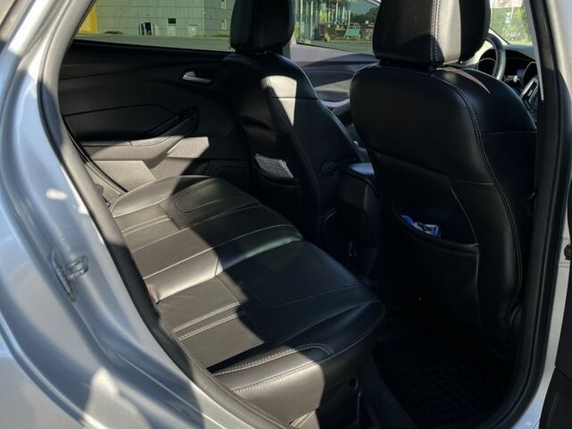 Серый Форд Фокус, объемом двигателя 2 л и пробегом 183 тыс. км за 7200 $, фото 11 на Automoto.ua