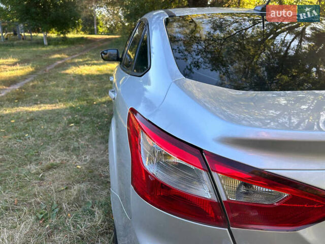 Сірий Форд Фокус, об'ємом двигуна 2 л та пробігом 191 тис. км за 7800 $, фото 11 на Automoto.ua