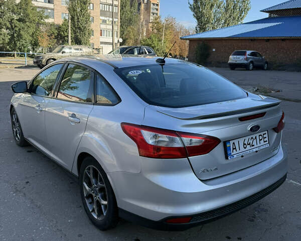Серый Форд Фокус, объемом двигателя 2 л и пробегом 93 тыс. км за 7200 $, фото 6 на Automoto.ua