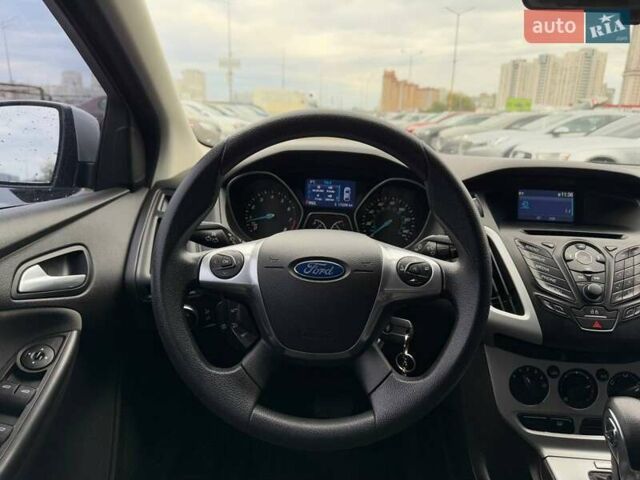 Серый Форд Фокус, объемом двигателя 2 л и пробегом 176 тыс. км за 8990 $, фото 14 на Automoto.ua