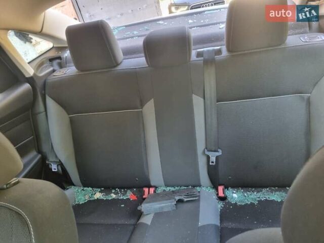 Сірий Форд Фокус, об'ємом двигуна 2 л та пробігом 250 тис. км за 2000 $, фото 10 на Automoto.ua