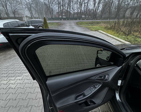 Серый Форд Фокус, объемом двигателя 2 л и пробегом 111 тыс. км за 7350 $, фото 18 на Automoto.ua