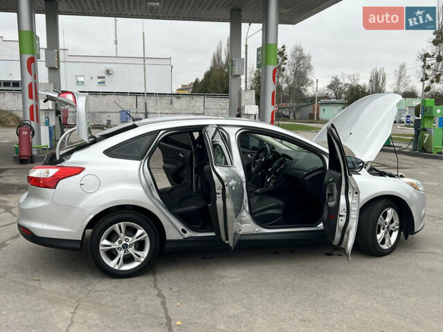 Сірий Форд Фокус, об'ємом двигуна 2 л та пробігом 234 тис. км за 6600 $, фото 45 на Automoto.ua