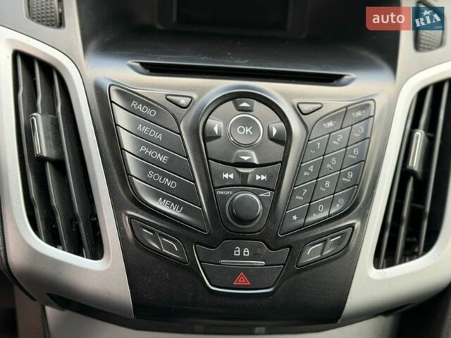 Сірий Форд Фокус, об'ємом двигуна 2 л та пробігом 170 тис. км за 6555 $, фото 18 на Automoto.ua