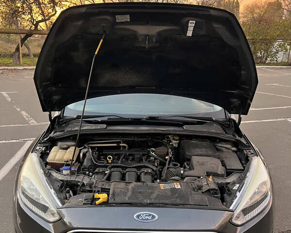 Сірий Форд Фокус, об'ємом двигуна 2 л та пробігом 182 тис. км за 7300 $, фото 13 на Automoto.ua