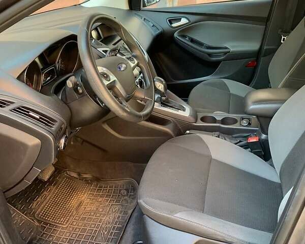 Сірий Форд Фокус, об'ємом двигуна 2 л та пробігом 186 тис. км за 6800 $, фото 8 на Automoto.ua