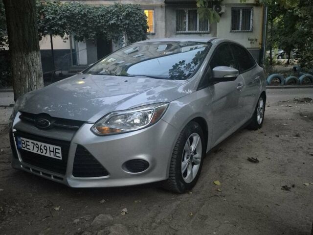 Сірий Форд Фокус, об'ємом двигуна 2 л та пробігом 189 тис. км за 7500 $, фото 1 на Automoto.ua