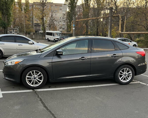 Сірий Форд Фокус, об'ємом двигуна 2 л та пробігом 182 тис. км за 7300 $, фото 2 на Automoto.ua