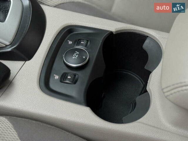 Сірий Форд Фокус, об'ємом двигуна 2 л та пробігом 131 тис. км за 5900 $, фото 52 на Automoto.ua