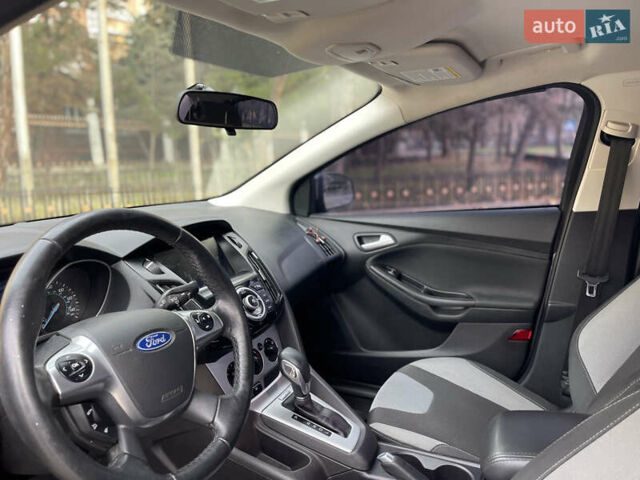 Серый Форд Фокус, объемом двигателя 2 л и пробегом 127 тыс. км за 8799 $, фото 18 на Automoto.ua