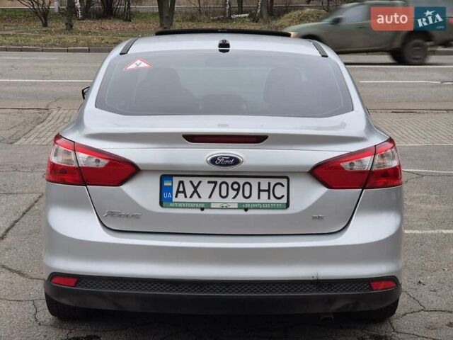Сірий Форд Фокус, об'ємом двигуна 2 л та пробігом 170 тис. км за 6700 $, фото 5 на Automoto.ua
