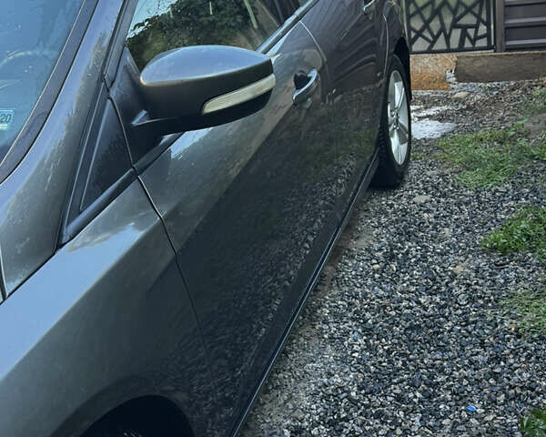 Серый Форд Фокус, объемом двигателя 2 л и пробегом 190 тыс. км за 8200 $, фото 5 на Automoto.ua