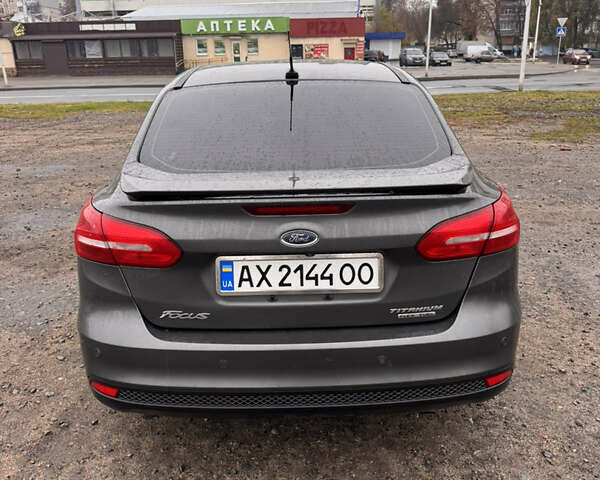Серый Форд Фокус, объемом двигателя 2 л и пробегом 205 тыс. км за 8100 $, фото 4 на Automoto.ua