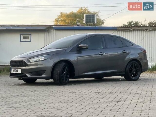 Сірий Форд Фокус, об'ємом двигуна 2 л та пробігом 220 тис. км за 7600 $, фото 6 на Automoto.ua