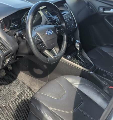 Сірий Форд Фокус, об'ємом двигуна 2.01 л та пробігом 184 тис. км за 8500 $, фото 12 на Automoto.ua