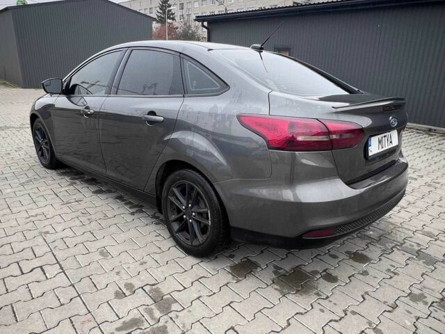 Серый Форд Фокус, объемом двигателя 2 л и пробегом 220 тыс. км за 7429 $, фото 12 на Automoto.ua