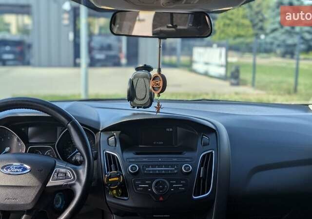 Сірий Форд Фокус, об'ємом двигуна 2.01 л та пробігом 184 тис. км за 8500 $, фото 14 на Automoto.ua