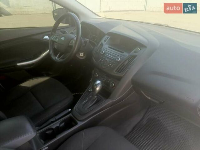 Сірий Форд Фокус, об'ємом двигуна 2 л та пробігом 107 тис. км за 9000 $, фото 18 на Automoto.ua