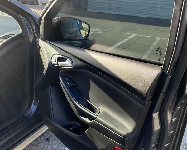 Серый Форд Фокус, объемом двигателя 2 л и пробегом 160 тыс. км за 8999 $, фото 17 на Automoto.ua