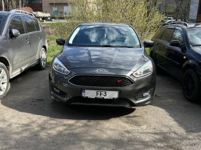 Сірий Форд Фокус, об'ємом двигуна 2 л та пробігом 206 тис. км за 8300 $, фото 2 на Automoto.ua