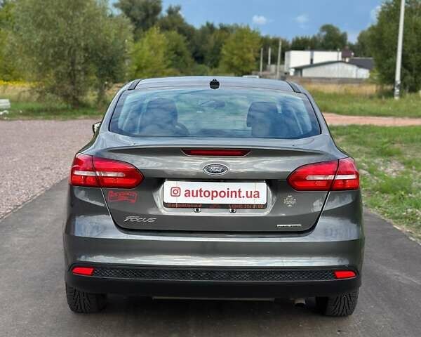 Сірий Форд Фокус, об'ємом двигуна 2 л та пробігом 175 тис. км за 7500 $, фото 10 на Automoto.ua