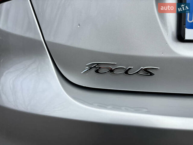 Серый Форд Фокус, объемом двигателя 2 л и пробегом 83 тыс. км за 6999 $, фото 9 на Automoto.ua