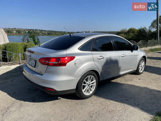 Сірий Форд Фокус, об'ємом двигуна 2 л та пробігом 228 тис. км за 8000 $, фото 14 на Automoto.ua