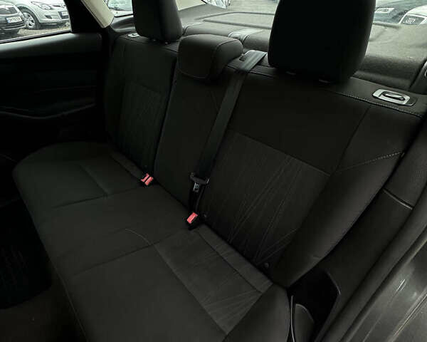 Серый Форд Фокус, объемом двигателя 2 л и пробегом 175 тыс. км за 6500 $, фото 15 на Automoto.ua