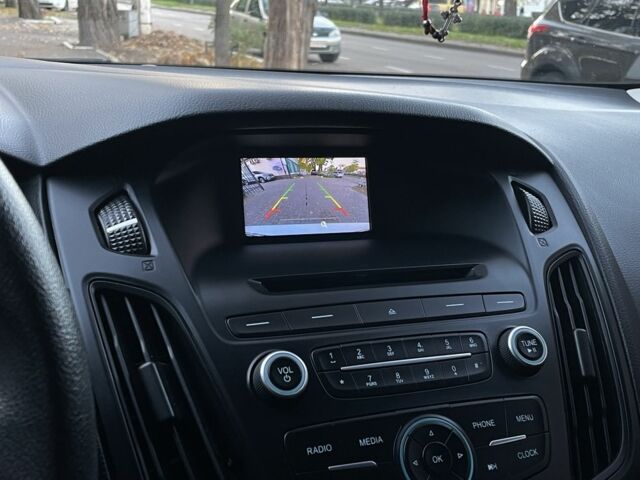 Сірий Форд Фокус, об'ємом двигуна 2 л та пробігом 83 тис. км за 9500 $, фото 19 на Automoto.ua