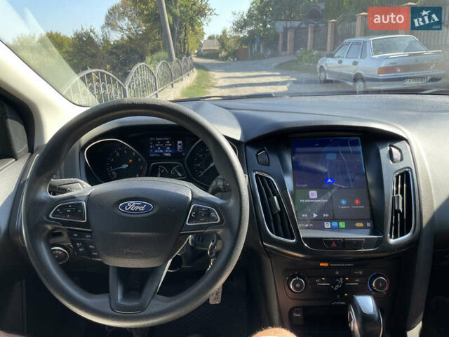 Сірий Форд Фокус, об'ємом двигуна 2 л та пробігом 228 тис. км за 8000 $, фото 29 на Automoto.ua
