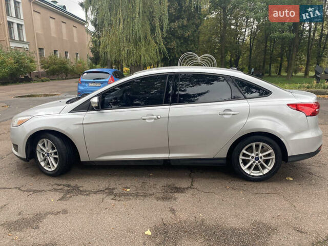 Серый Форд Фокус, объемом двигателя 2 л и пробегом 196 тыс. км за 6650 $, фото 7 на Automoto.ua