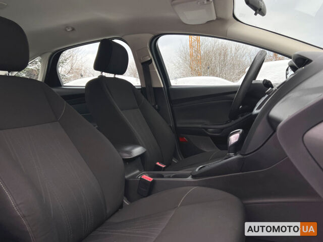 Сірий Форд Фокус, об'ємом двигуна 2 л та пробігом 131 тис. км за 8700 $, фото 9 на Automoto.ua