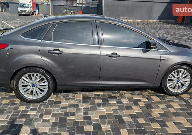 Серый Форд Фокус, объемом двигателя 2 л и пробегом 198 тыс. км за 8500 $, фото 7 на Automoto.ua