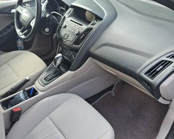 Серый Форд Фокус, объемом двигателя 2 л и пробегом 95 тыс. км за 7500 $, фото 8 на Automoto.ua