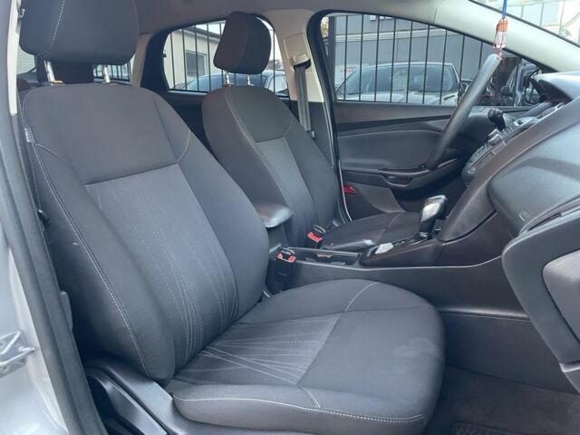 Сірий Форд Фокус, об'ємом двигуна 2 л та пробігом 83 тис. км за 9500 $, фото 11 на Automoto.ua